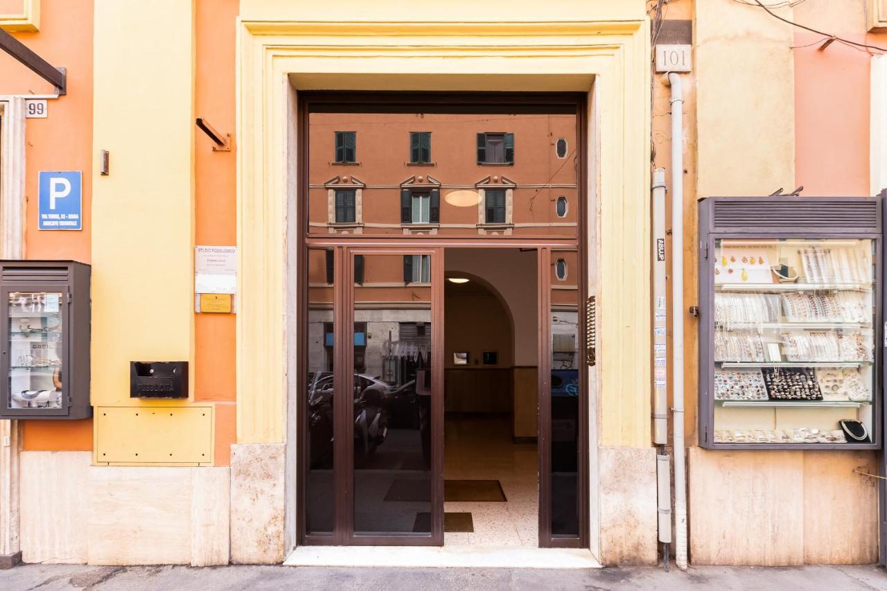 La Casa Di Andrea Ai Musei Vaticani 2 罗马 外观 照片